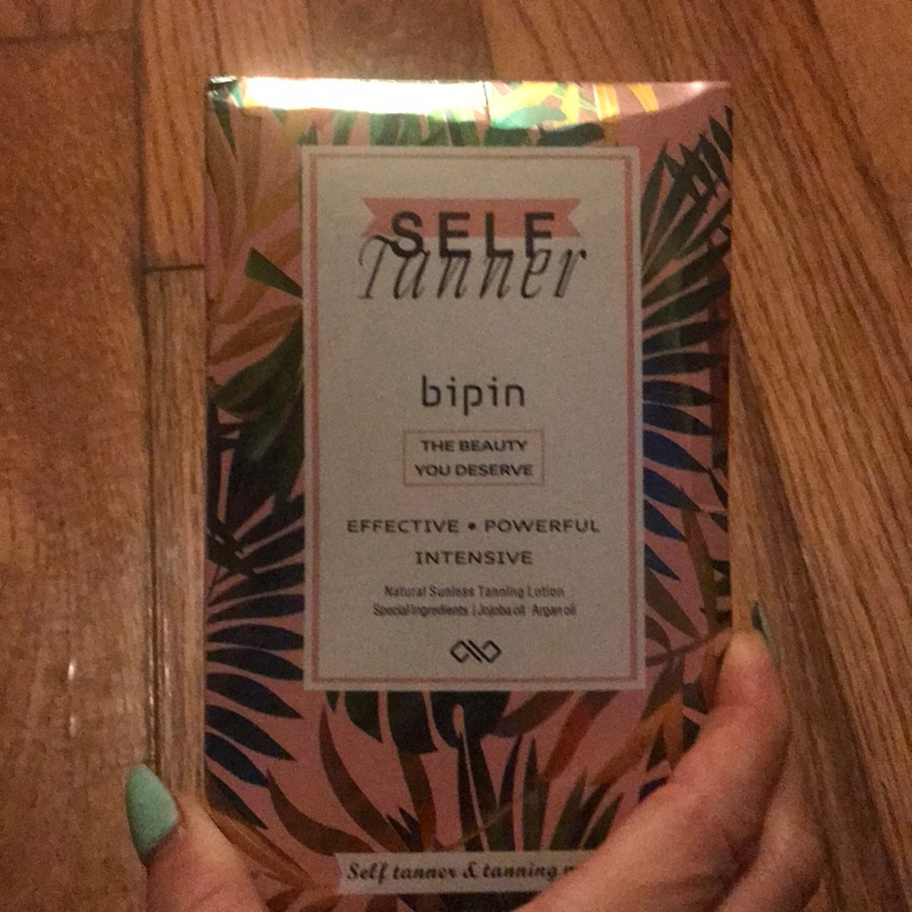 Brand new in box bipin self tanner